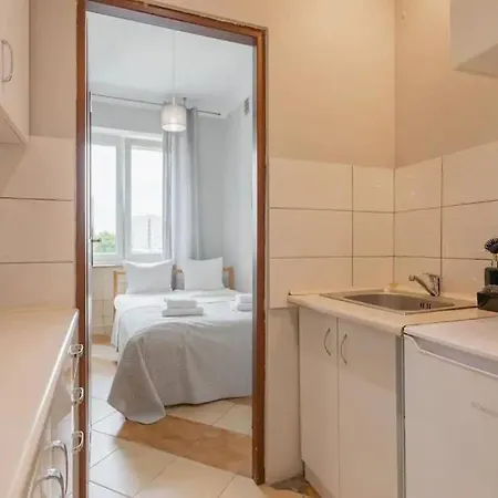 - Location, Cozy 2-bedroom Marszalkowska *